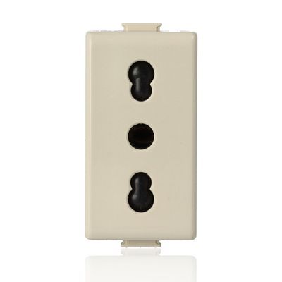 BTICINO A5180 - Presa Bipasso Standard Italia 2P+T 10/16A Con Alveoli Schermati - Interasse 19 E 26 Mm - Avorio - Matix