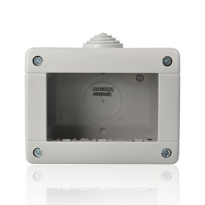BTICINO 25403 - Custodia Ip40 Composta Da Base E Coperchio - 3 Moduli  - Matix